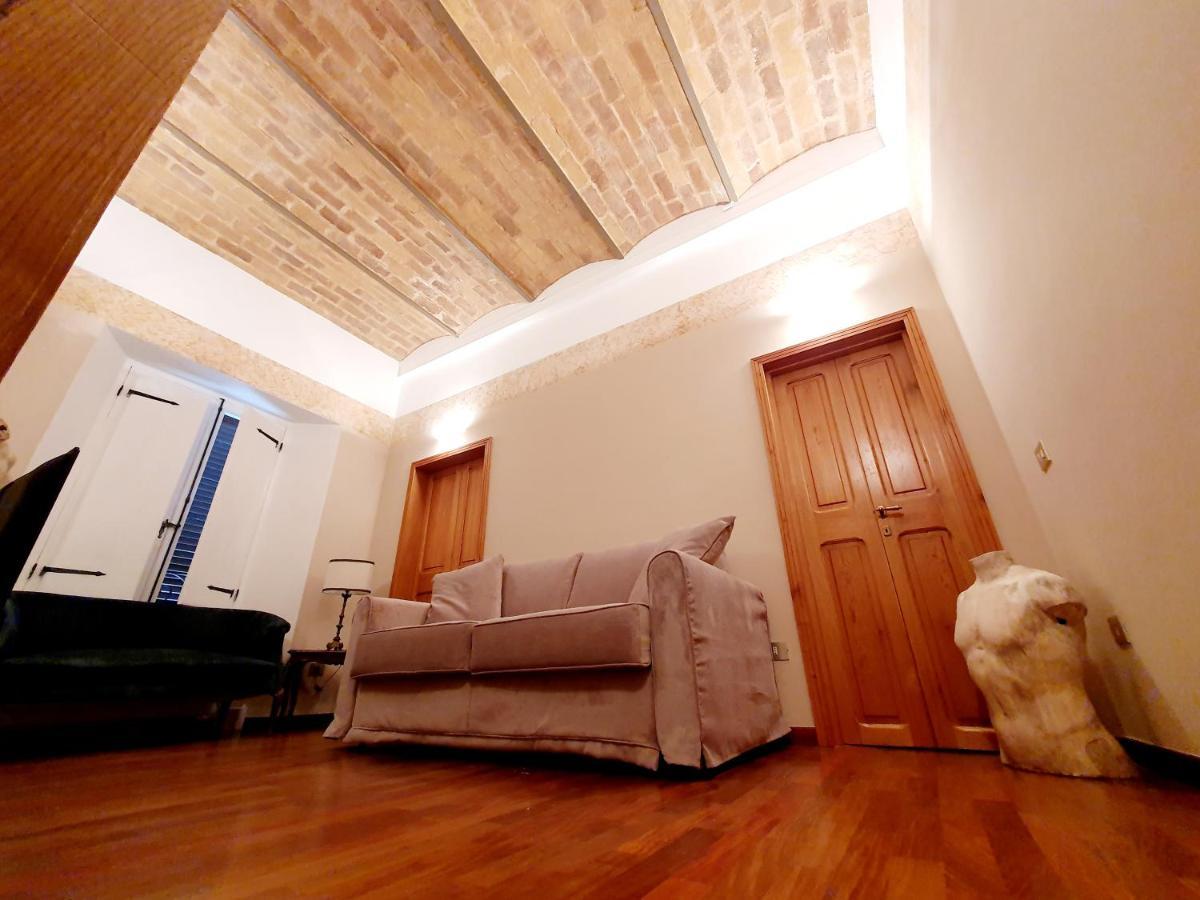 1878S By Aat- Luxury Historic House Piazza Di Spagna Rome Buitenkant foto