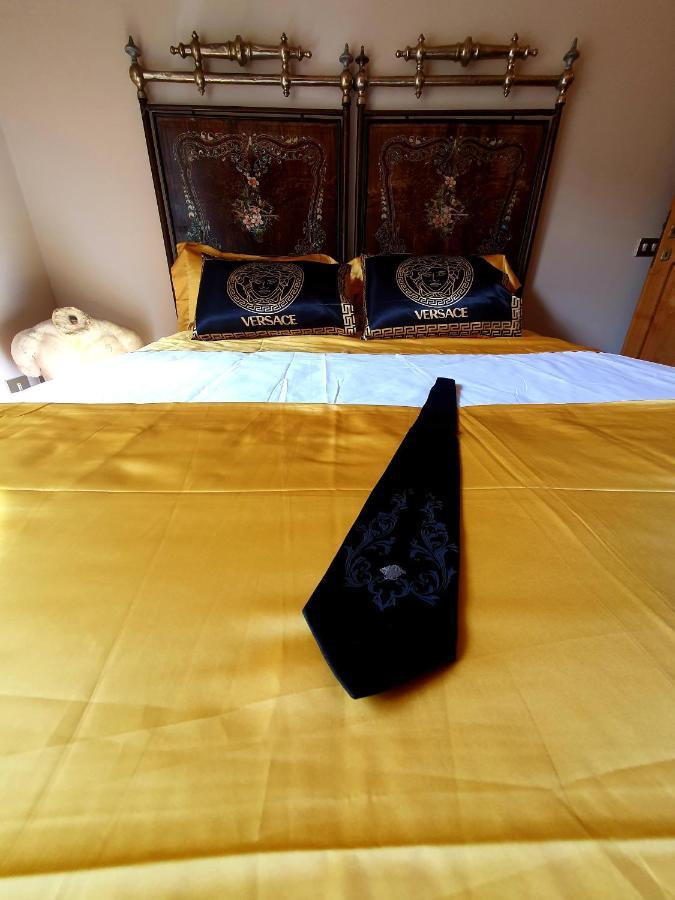1878S By Aat- Luxury Historic House Piazza Di Spagna Rome Buitenkant foto