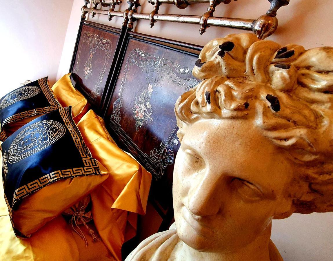 1878S By Aat- Luxury Historic House Piazza Di Spagna Rome Buitenkant foto